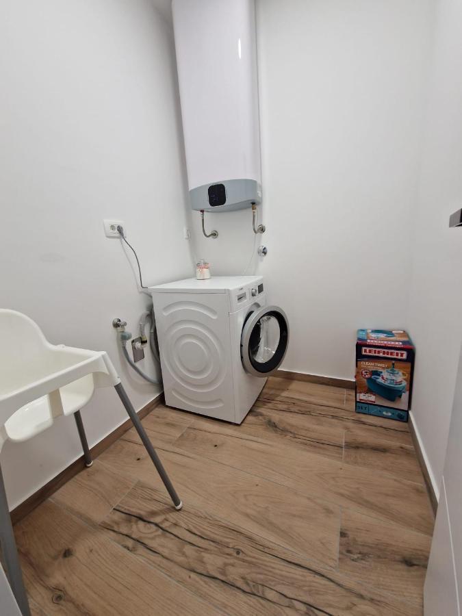 Apartment Luka プリヴラカ エクステリア 写真